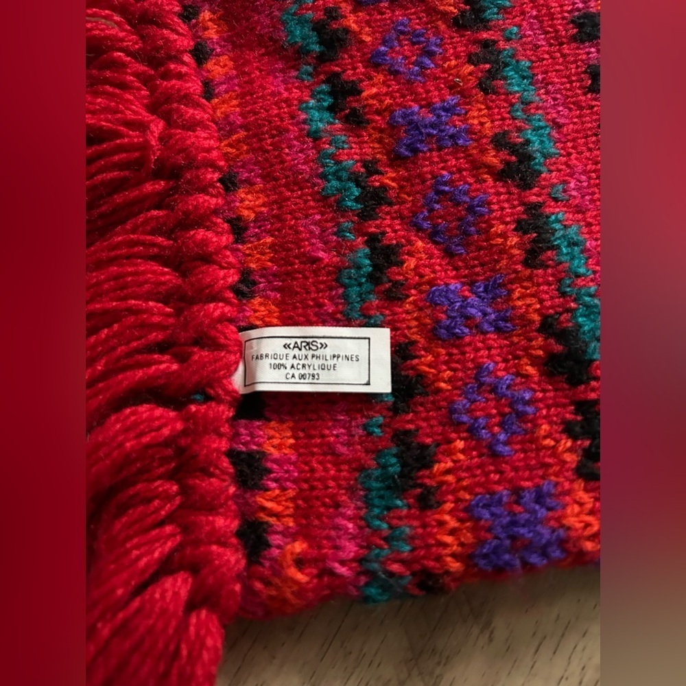 Nordic Vibrant red Pink green Patterned Scarf fringe winter cabincore snow - Picture 5 of 7